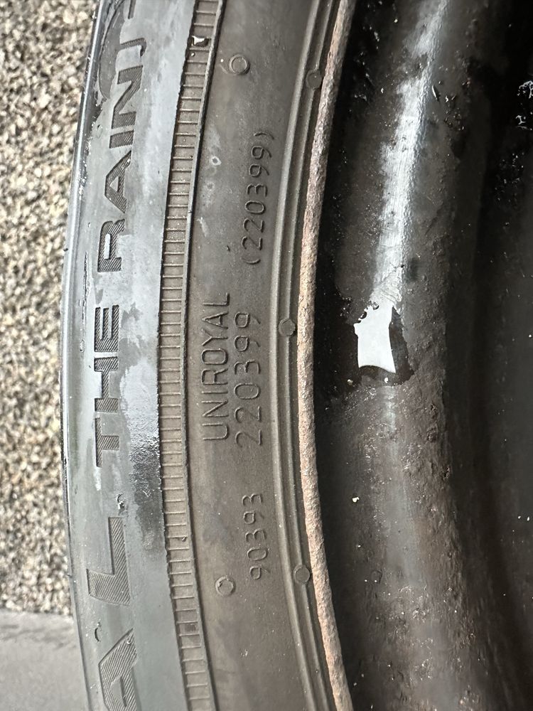 Opony koła Uniroyal 185/55 R 15 - zimowe - stan bardzo dobry!