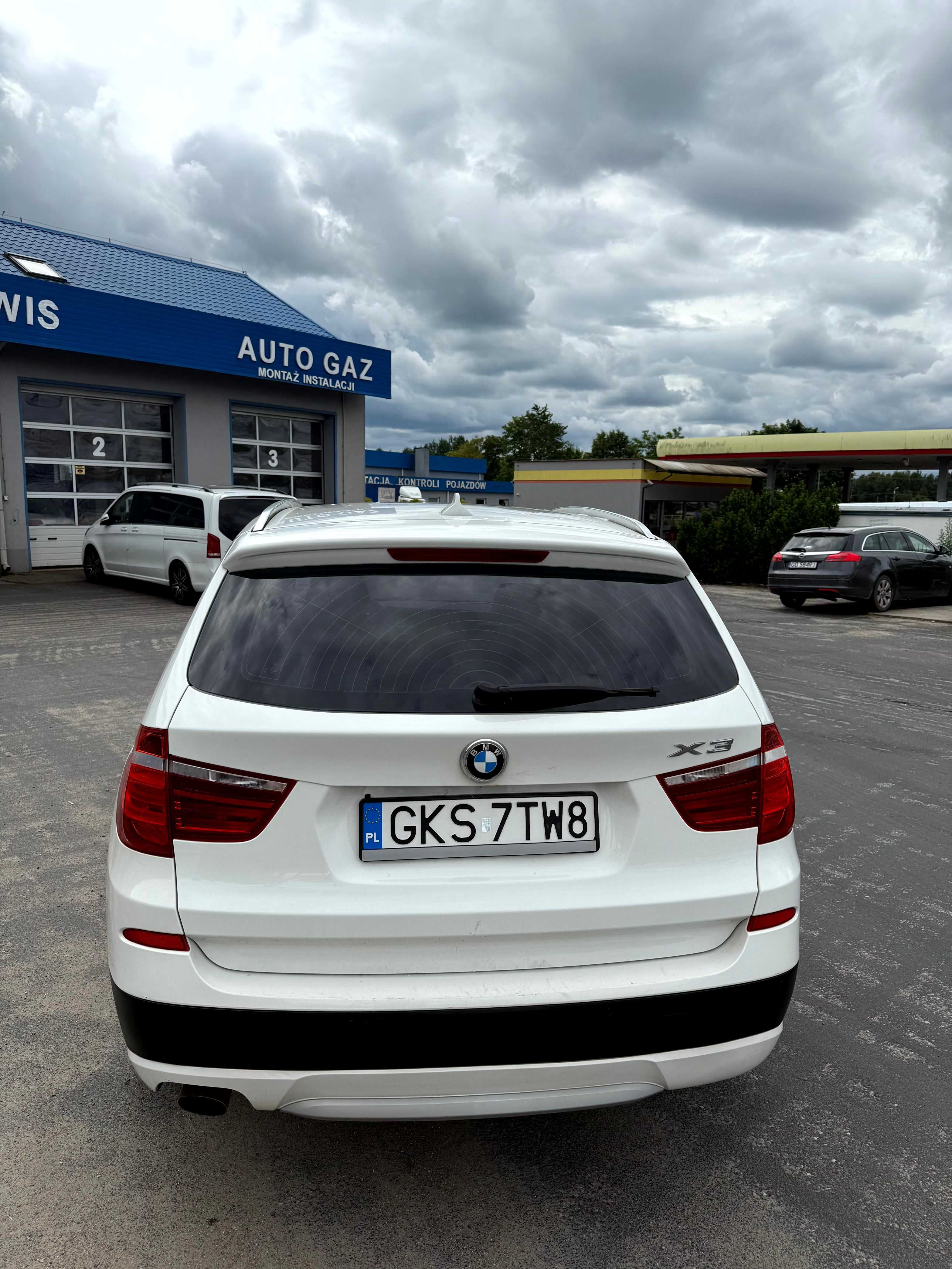 Sprzedam BMW X3 2.0 XDRIVE 2011