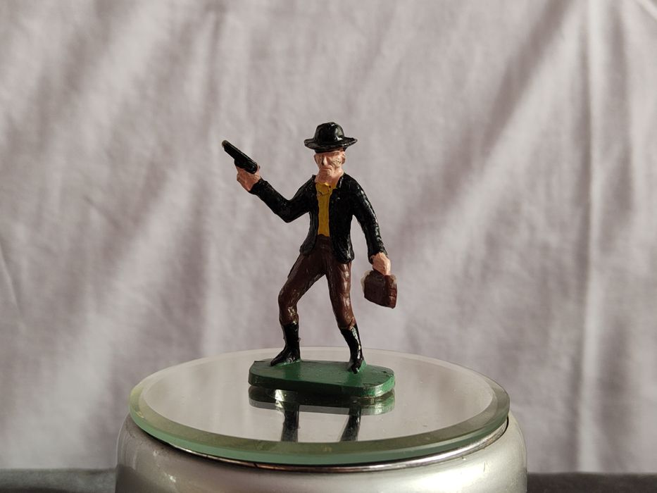 Indianie żołnierzyk kioskowiec