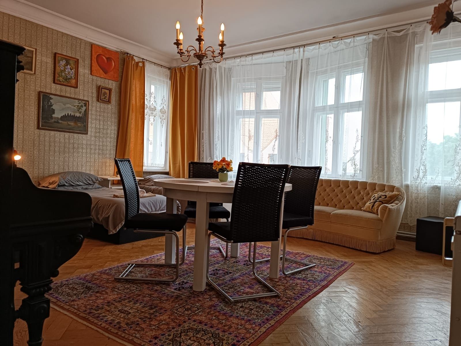 Komfortowe pokoje/Noclegi dla firm,oraz osob prywatnych/40 zl za dobe