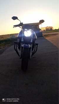 Продам мотоцикл Suzuki gsr 600