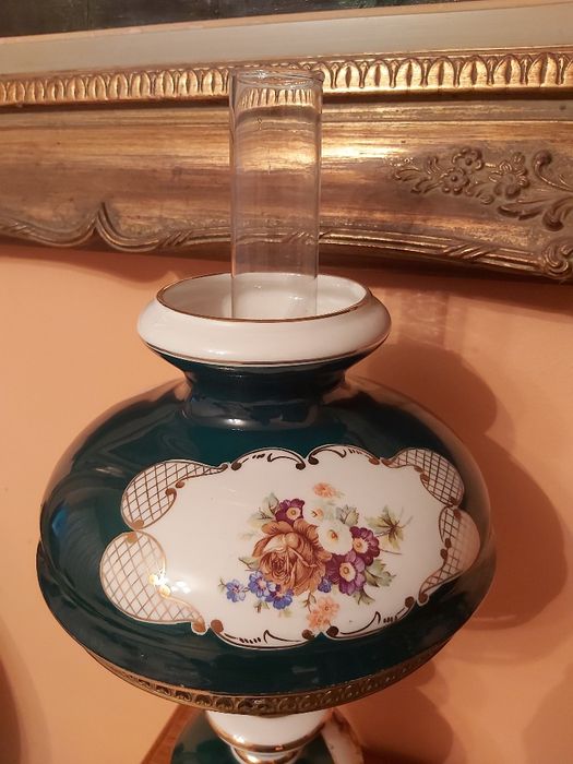 Piękna angielska lampka nocna porcelanowa XXw.