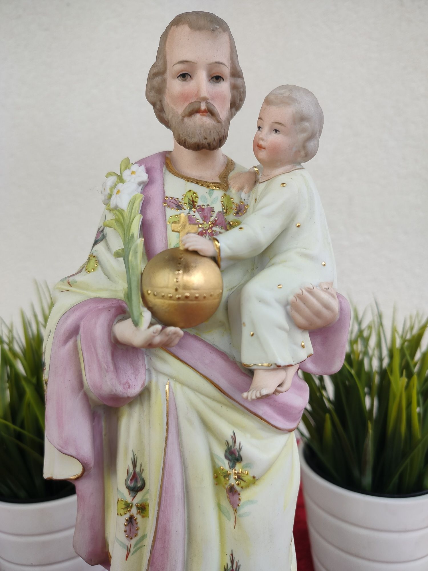 Stara biskwitowa figurka świętego Józefa z Dzieciątkiem Jezus porcelan