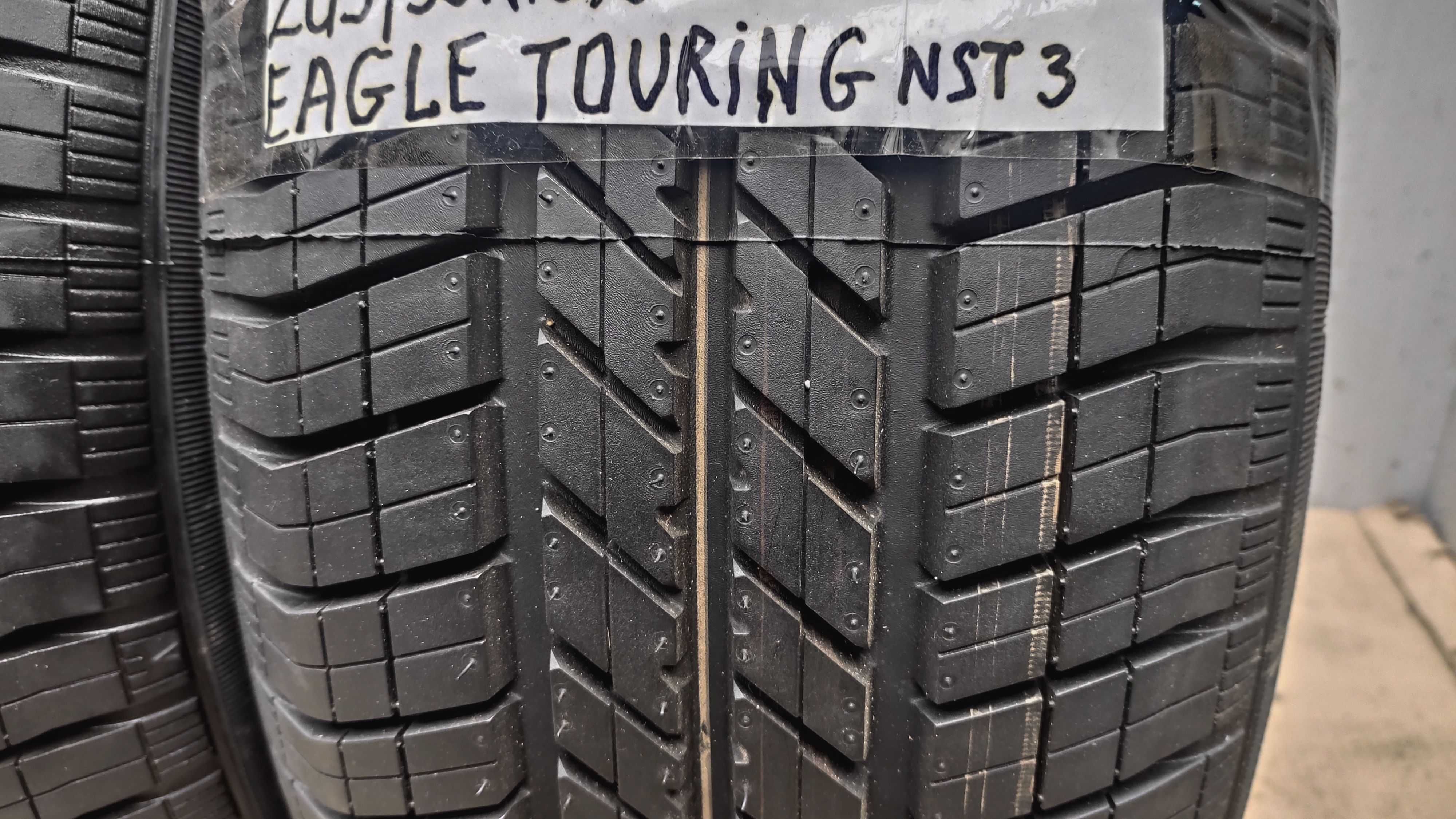 шини 205/55R16. Goodyear Eagle Touring nst-3. Нові