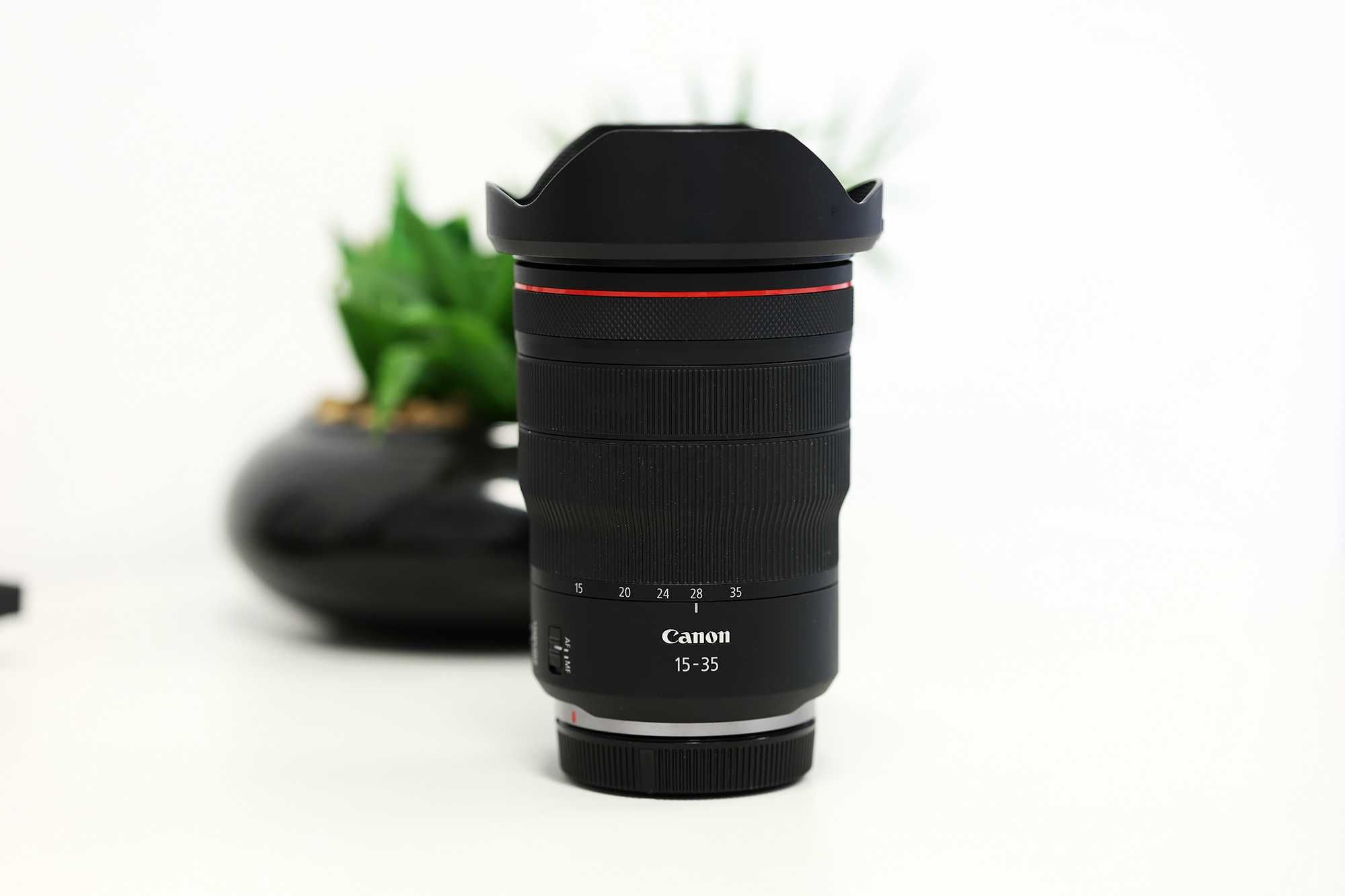 Canon RF 15-35mm f/2.8