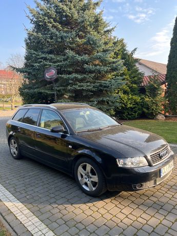 Samochód Audi A4 avant