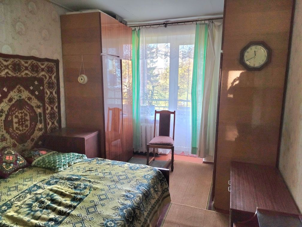 Трикімнатна в центрі