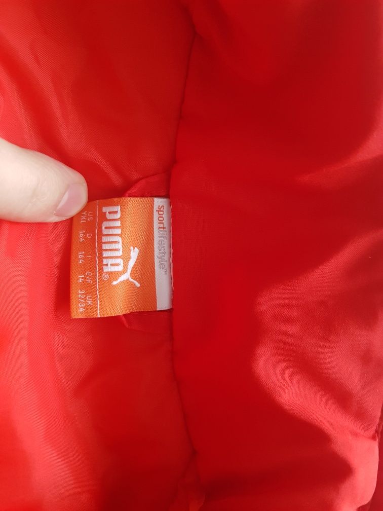 Продам фірмова куртка Puma