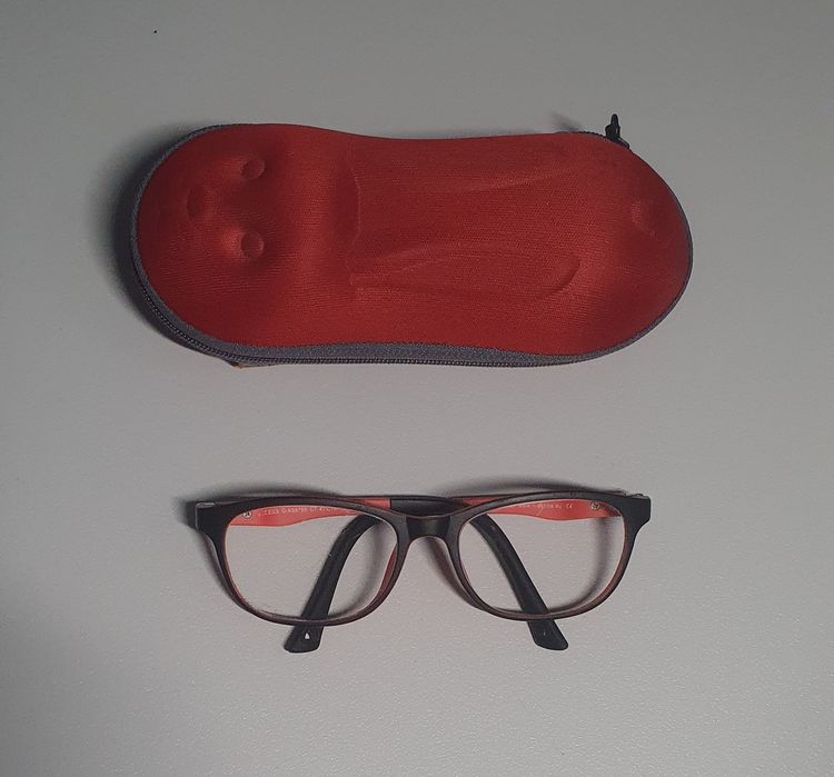 Oprawki dziecięce Success + etui Moonlight