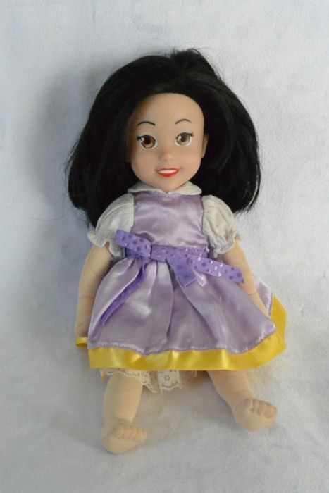 Maskotka lalka przytulanka Królewna Śnieżka Disney Zapf Creation 30cm