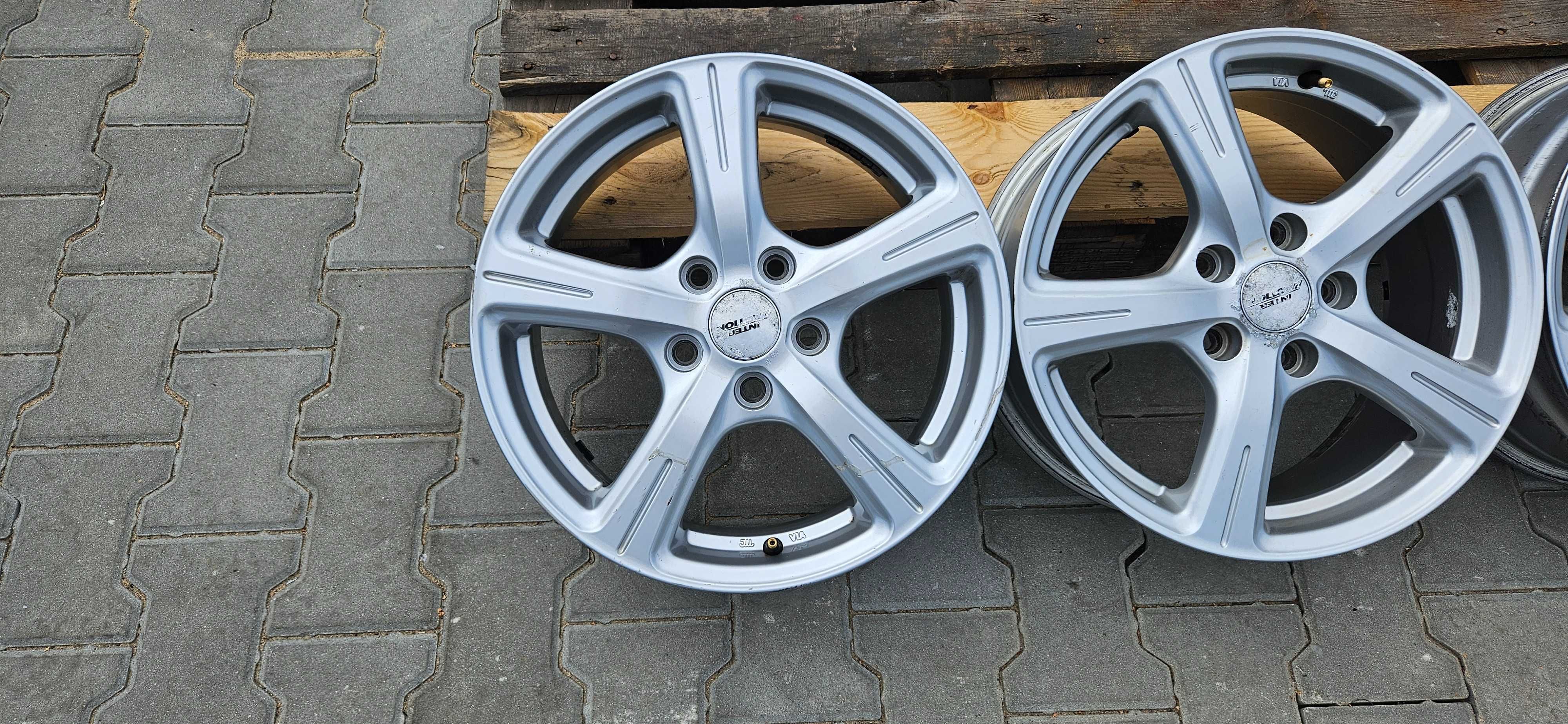 Felgi 16 cali InterAction 6jx16 5x114.3 et45 fi70