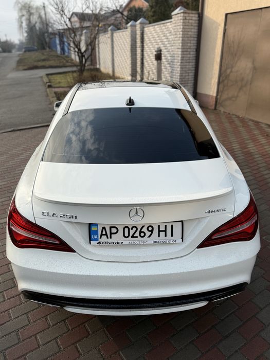 Mercedes Benz CLA 250 4-matic c117 2014