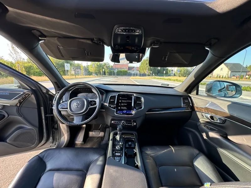 Volvo XC 90 Volvo XC90 T6 AWD Momentum 7os