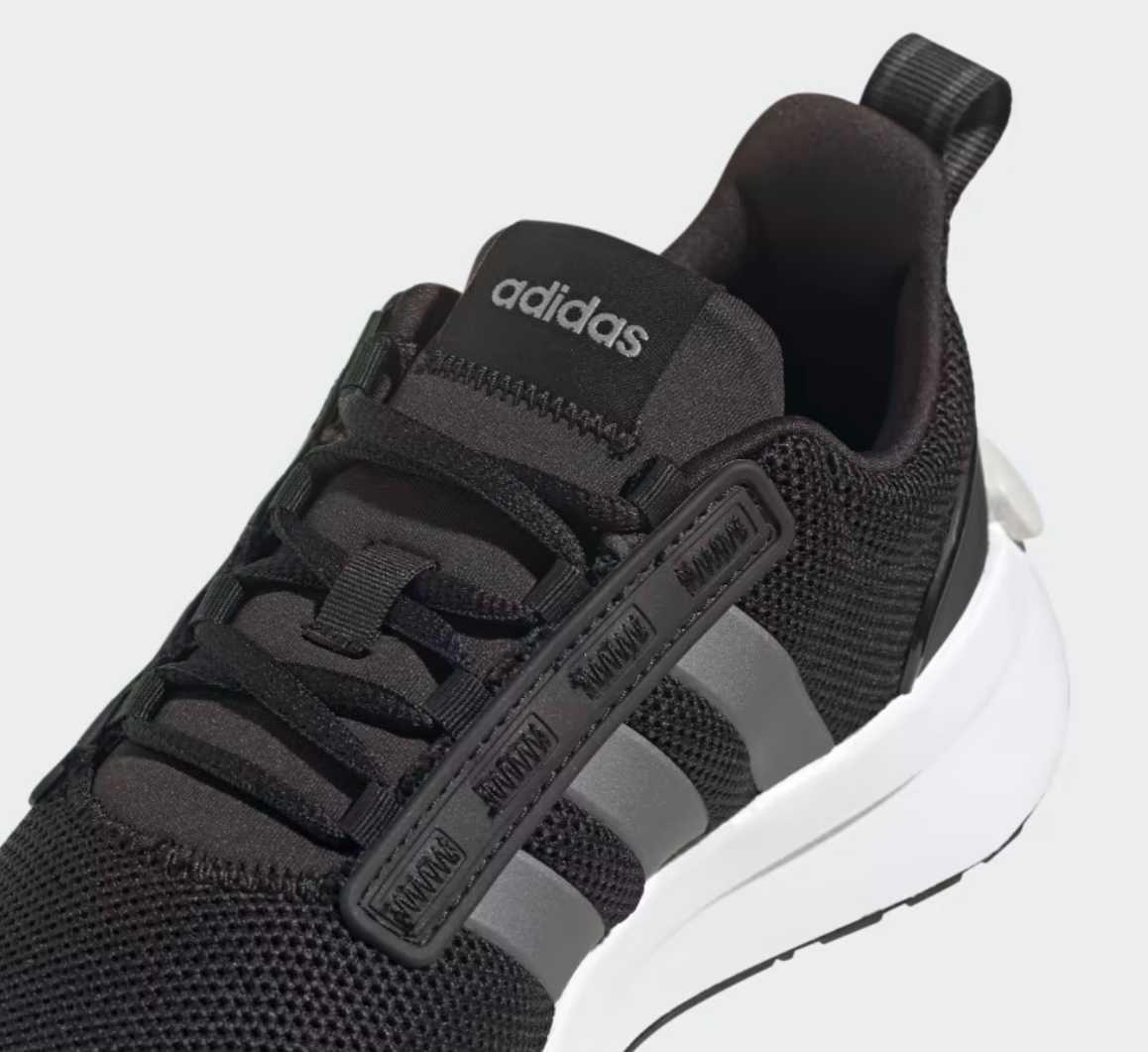 Кросівки adidas Racer TR21