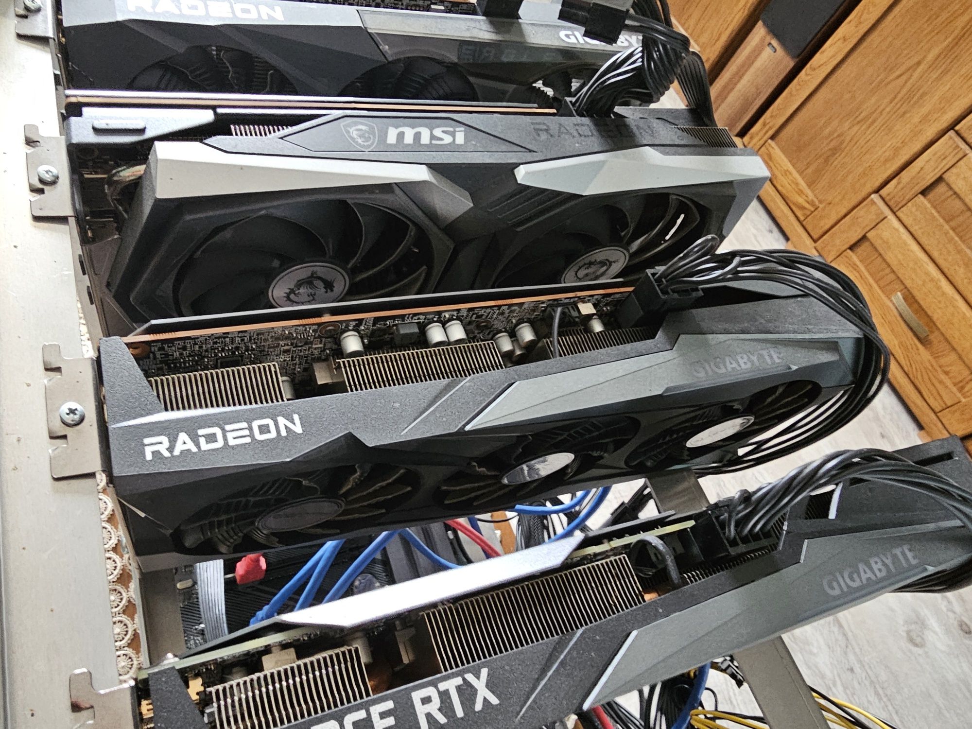 Koparka krypto z 4 kartami graficznymi, 1x RTX3060ti plus 3x RX6600XT