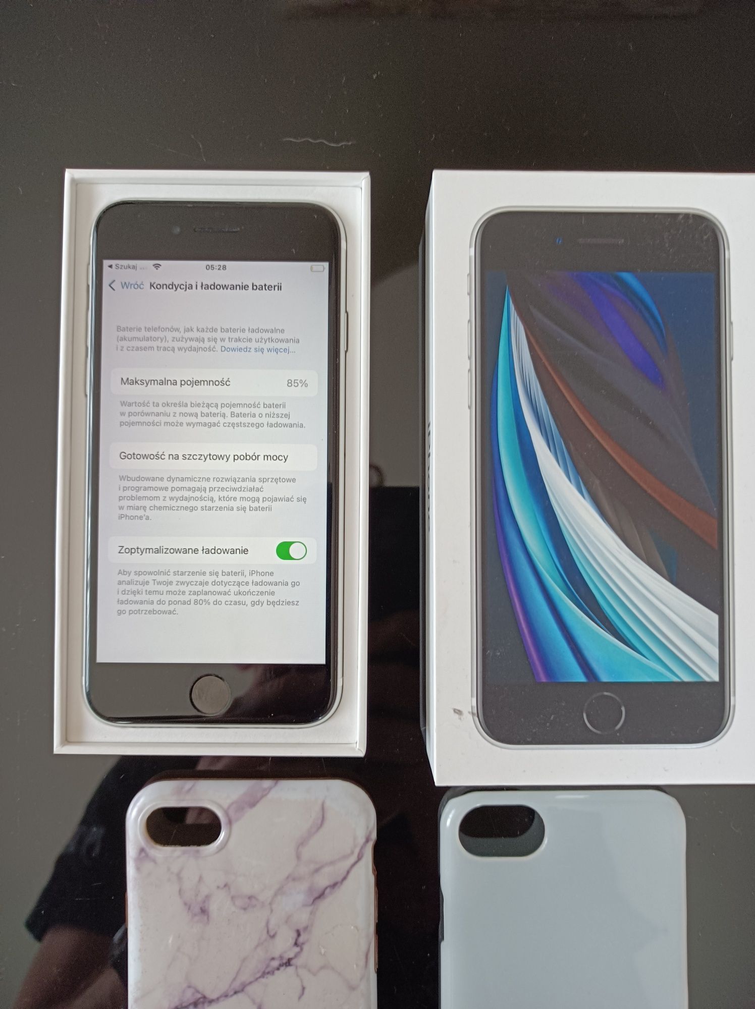 Sprzedam iPhone se 2020