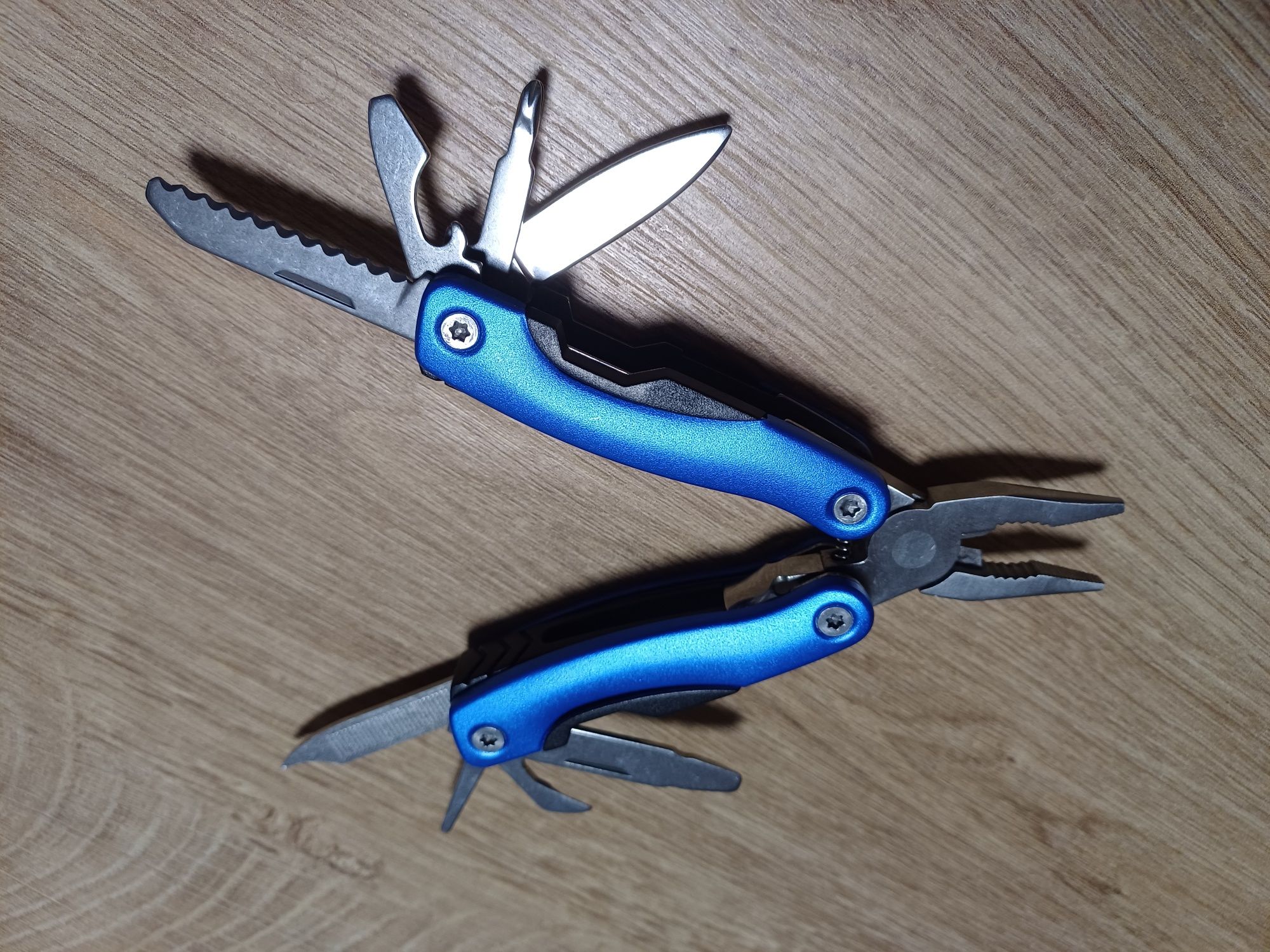 Mini scyzoryk - multitool