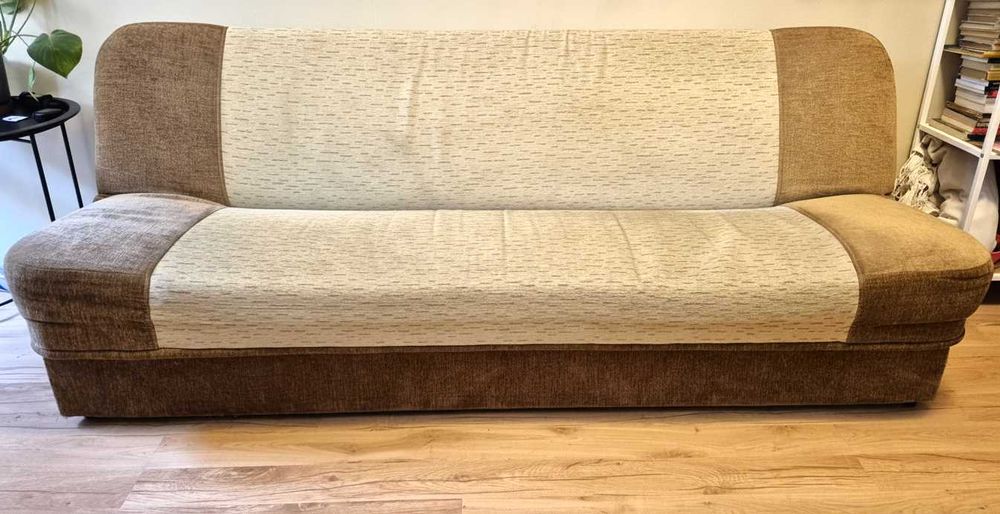 Wygodna sofa rozkładana / kanapa z funkcją spania