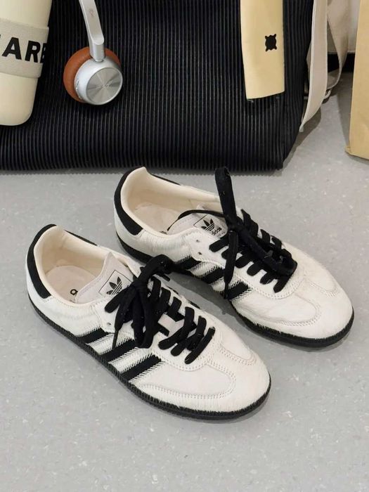 Trampki Adidas originals  samba Cow Hair_R.38