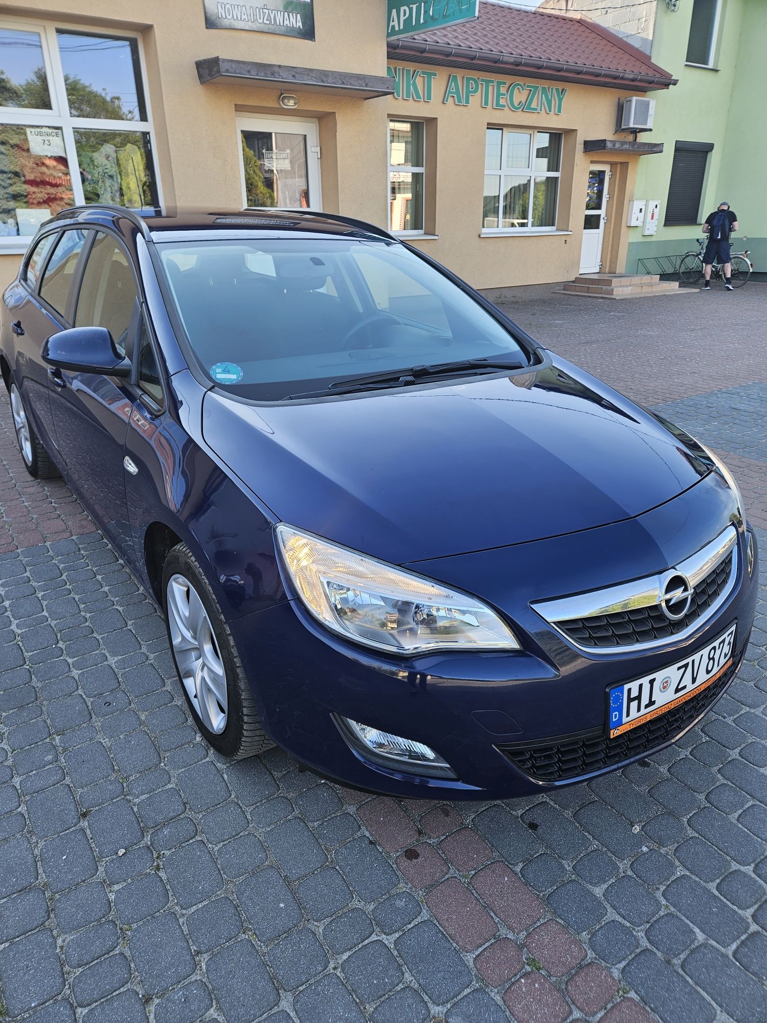 Opel Astra J! 1.4b! Bezwypadkowy! z Niemiec!
