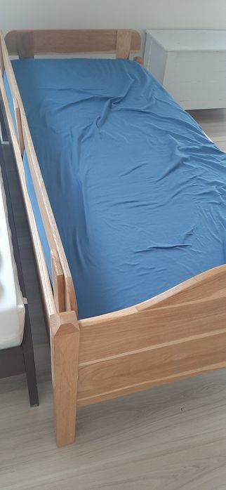 Dębowe łóżko dziecięce 80x180