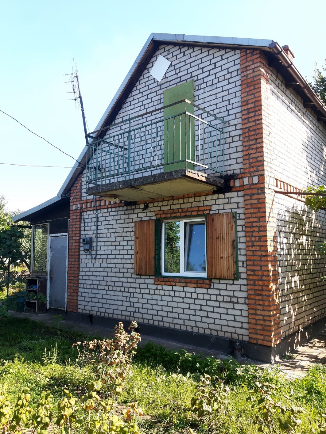 Продам дачу 8сот з будинком