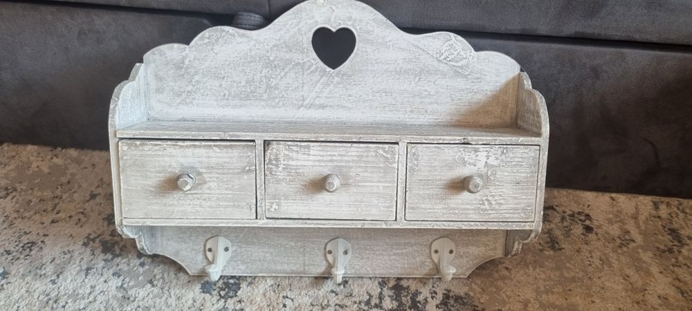 Półka wisząca shabby chic