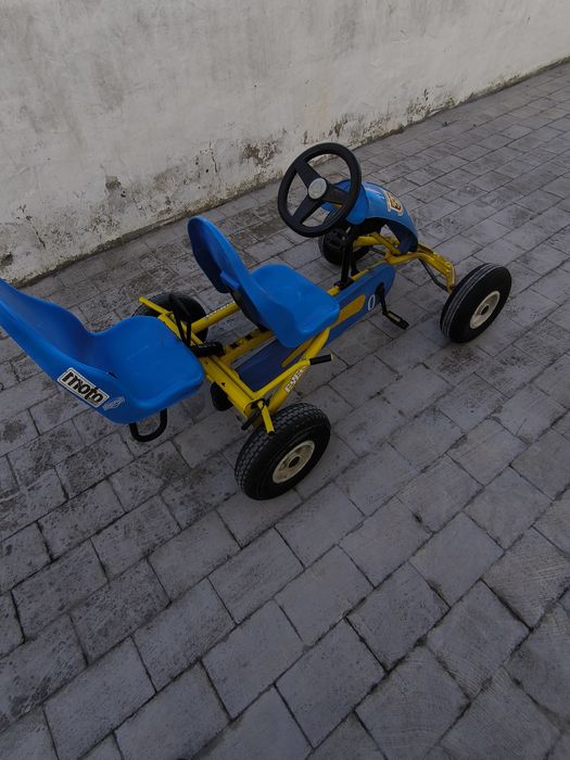 Carro a pedais profissional