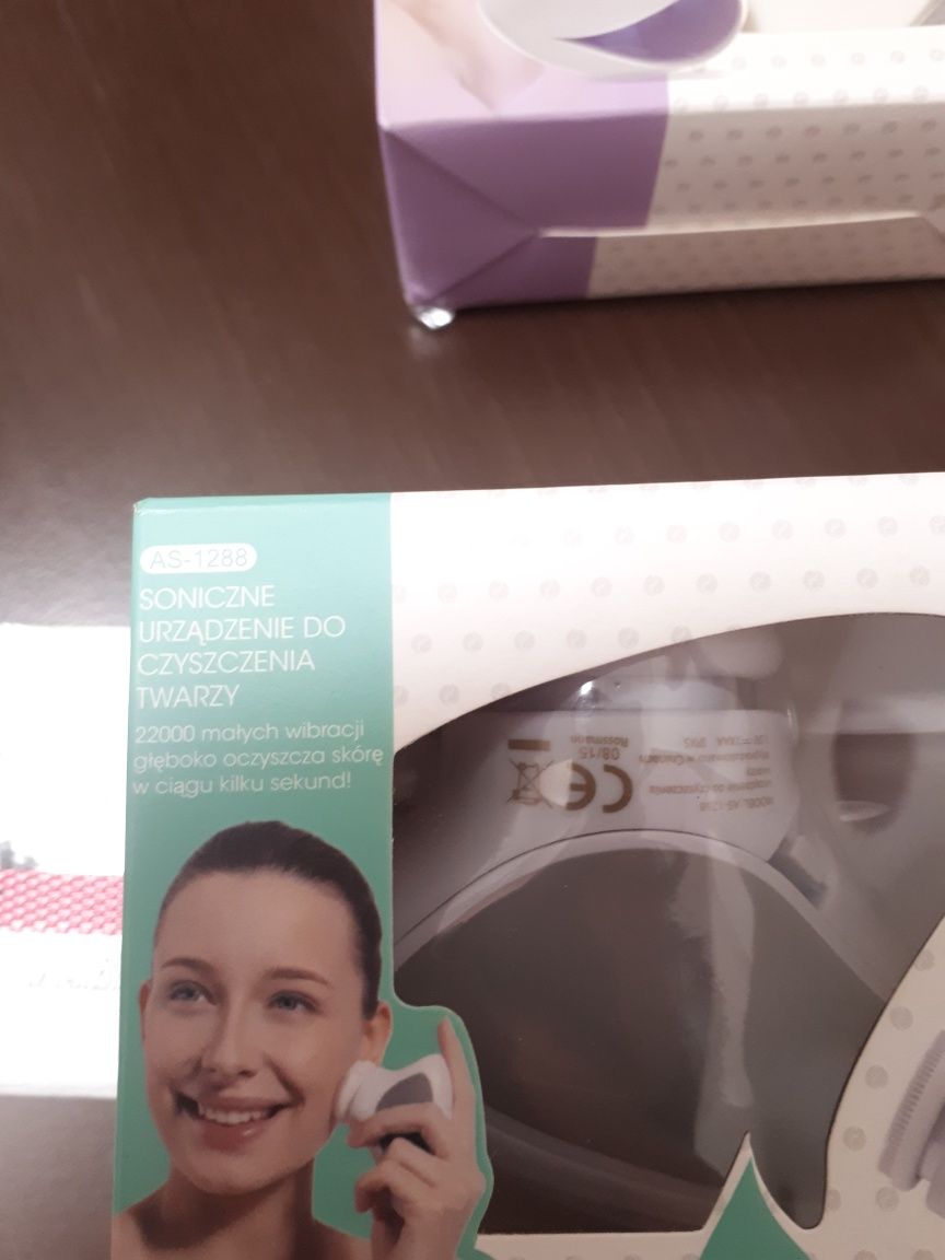 Karbownica, elektryczna suszarka do paznokci