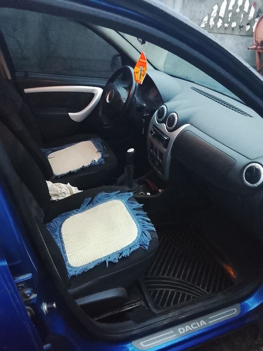 Продам автомобіль Dacia Sandero