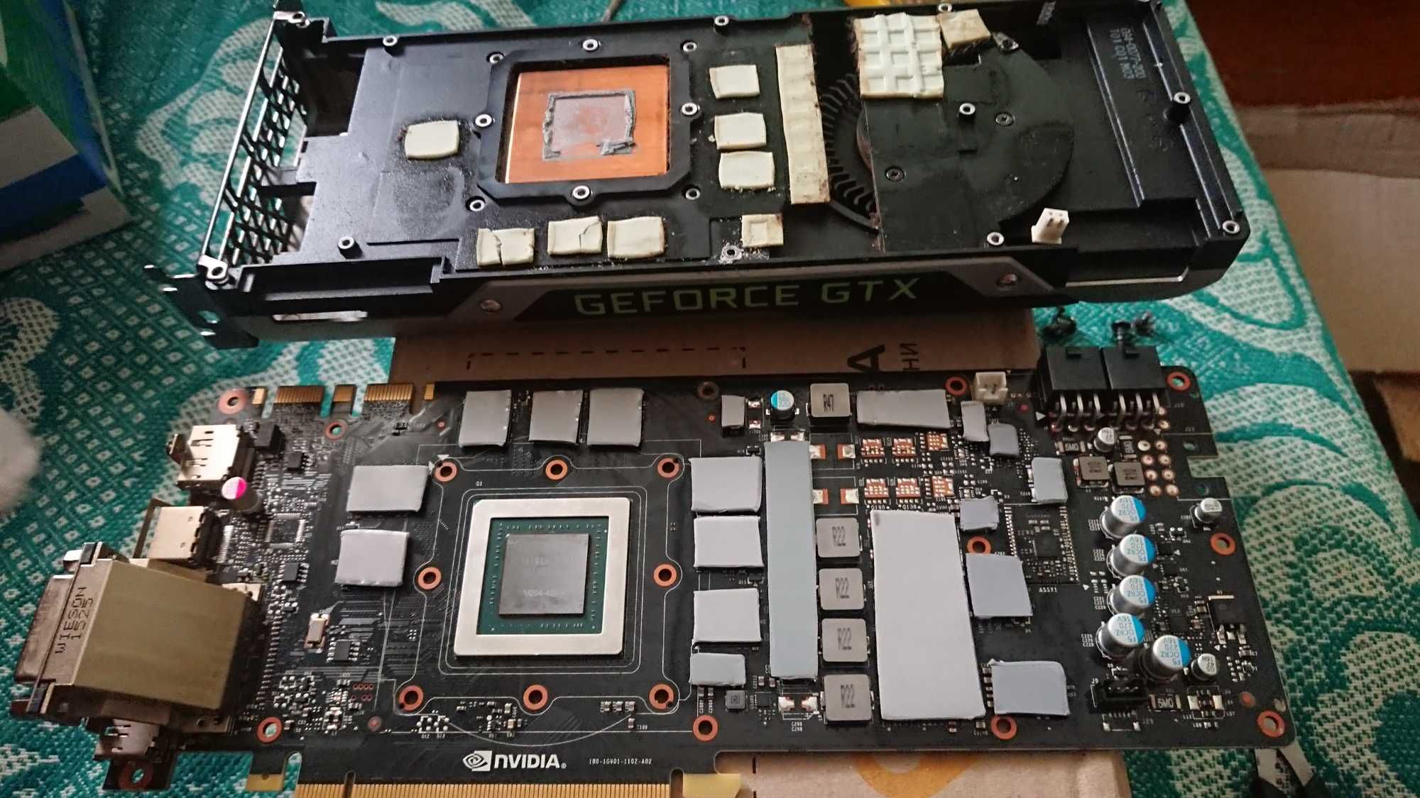 Nvidia GeForce GTX 980 4Gb / GDDR5 / 256 bit Founders Edition