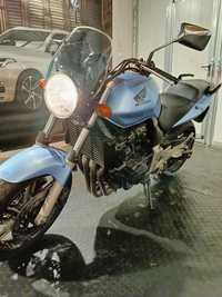 Zadbana Honda cbf 600N