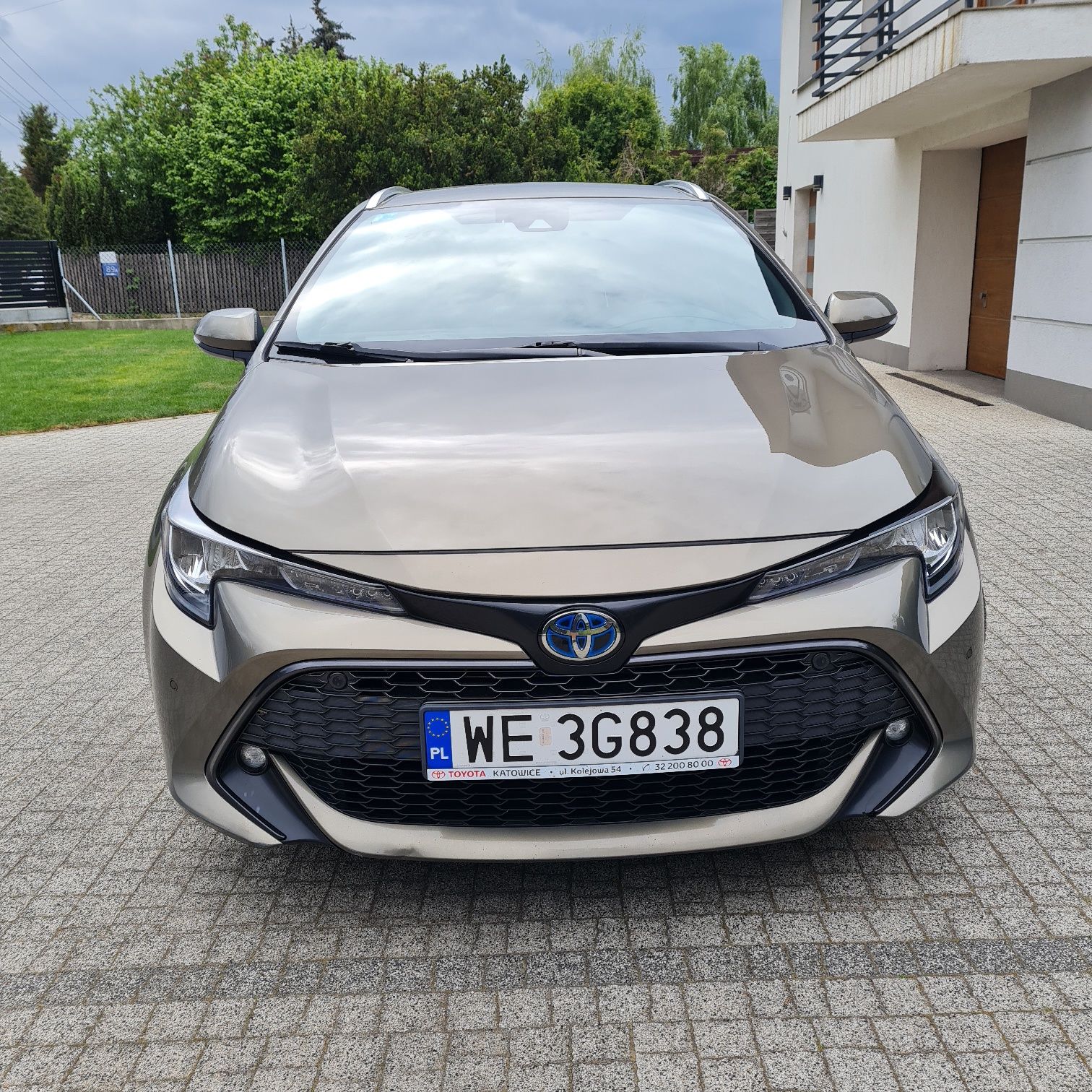 Toyota Corolla Hybrid FV VAT 23%, Salon Polska