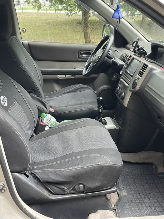Продам Nissan X-trail 2.2 CDI ,на классном ходу