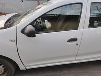 Dacia Sandero II 12-Drzwi Lewy Przód DV369