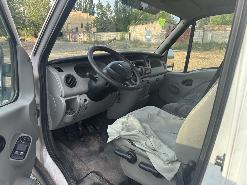 Renault Master 2.5