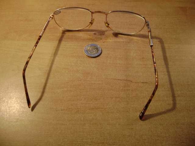 Starocie z PRL - Okulary damskie korekcyjne +4 dioptrie rozstaw 13,5cm