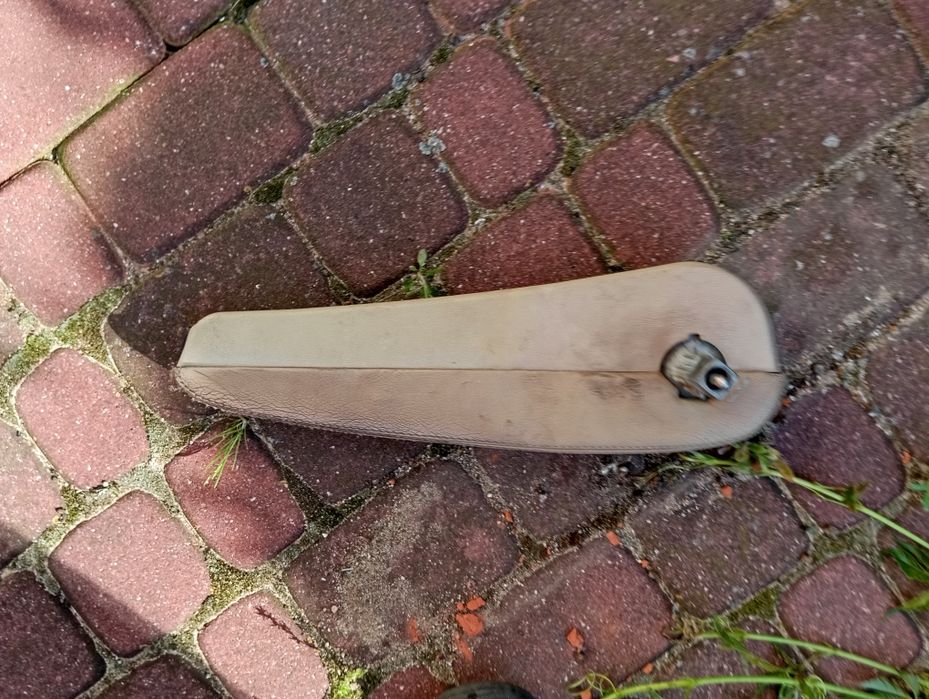 Podłokietnik fotela pasażera lewy Mercedes Vito V klasa W638