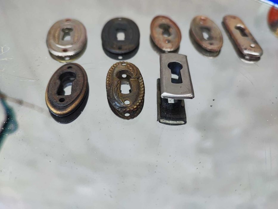 Stary szyld,do mebel,komoda,osłona klucza,cena za 1 sztukę