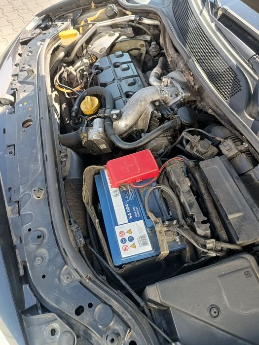 Renault Megane Kombi 1.9 dCi 131 KM – dużo nowych części, po gradobici