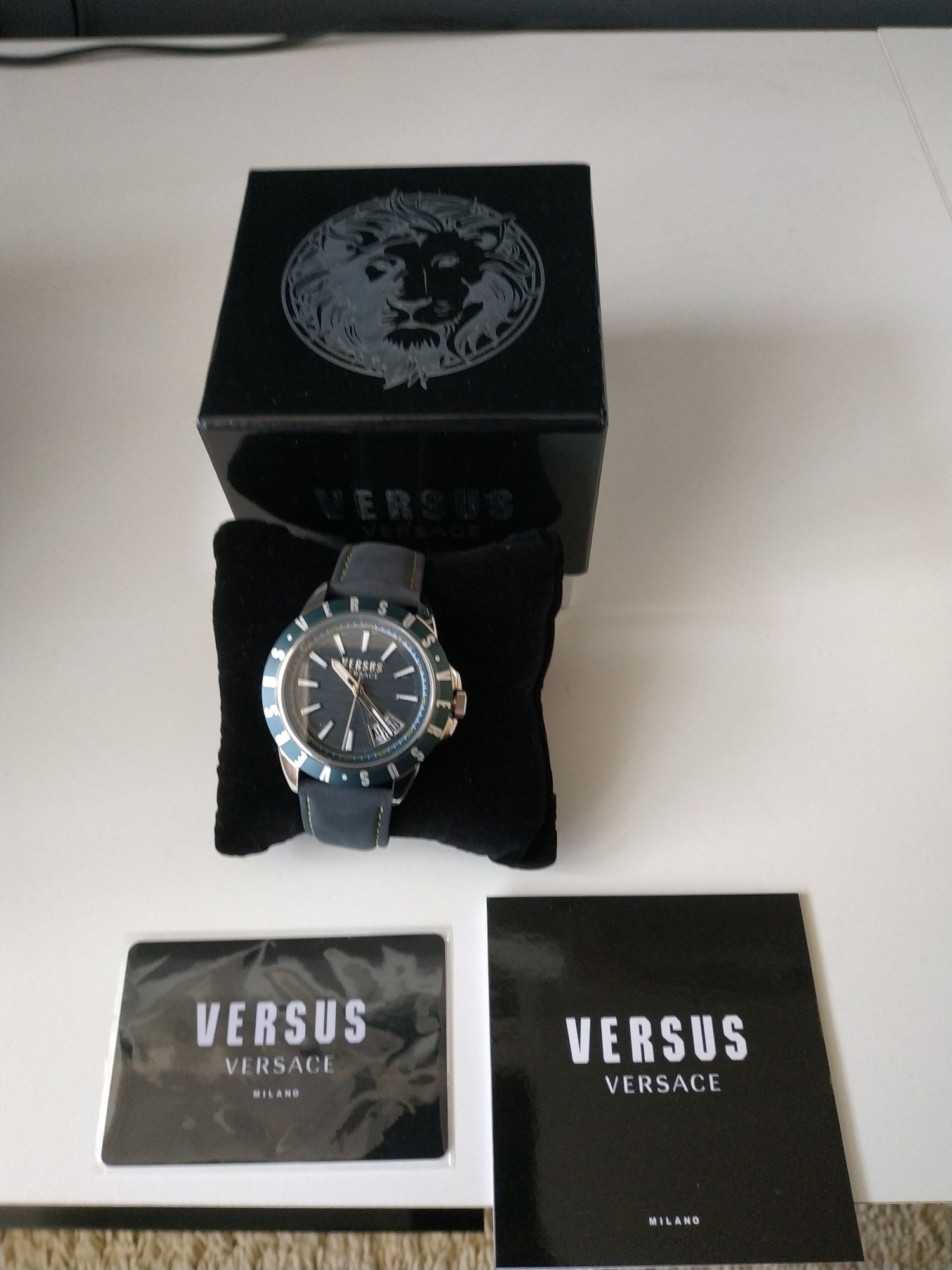 Zegarek Versace Versus
