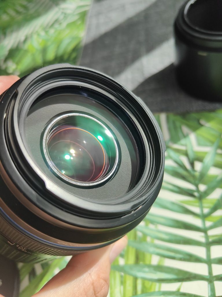 Olympus  Zuiko Digital 70-300  mm f4-5,6
