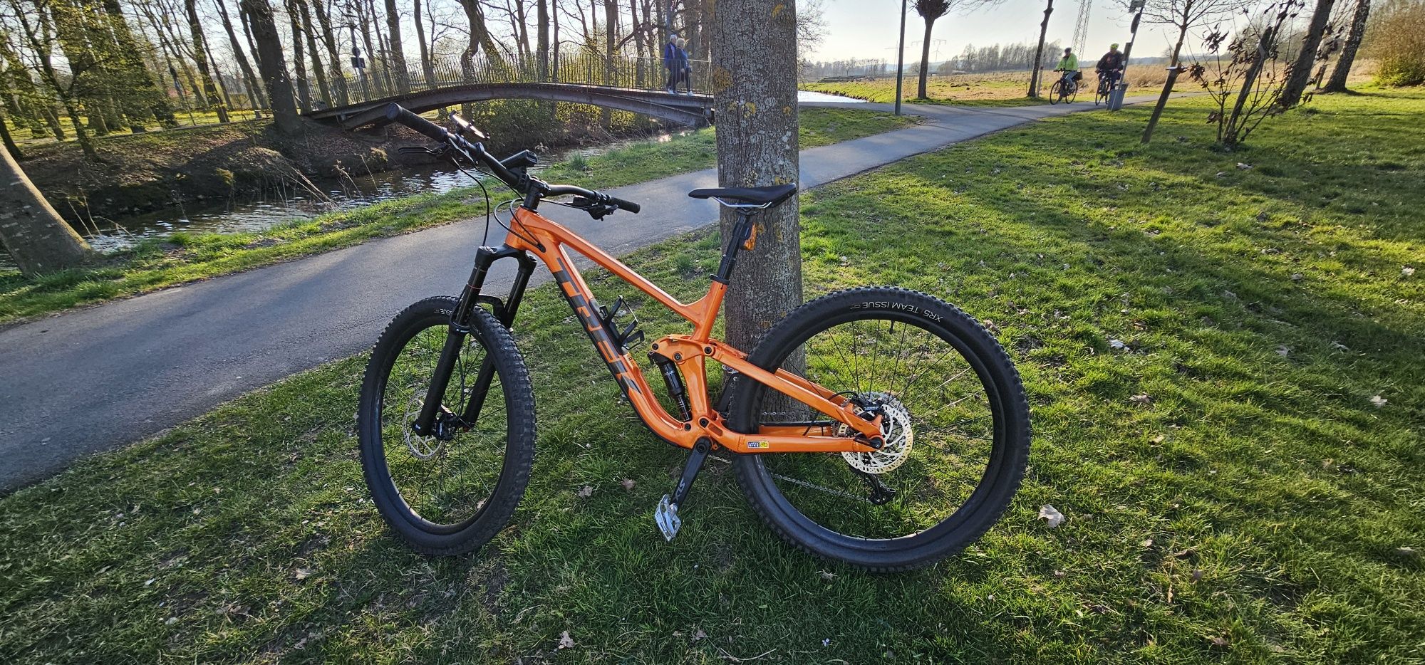 Trek slash 7  2022