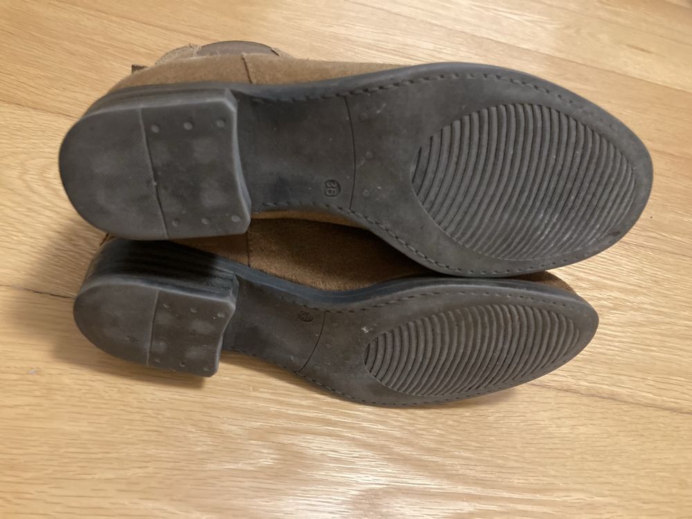 Botins pele camel