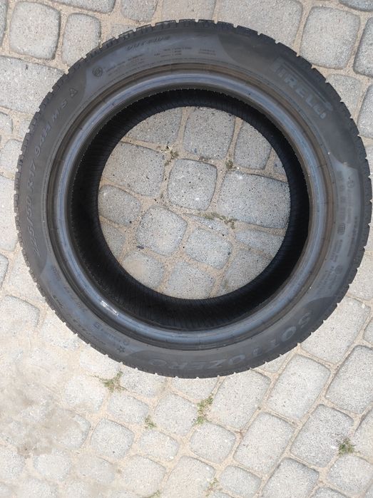 225.50.17 dwie opony zimowe Pirelli Run Flat BMW