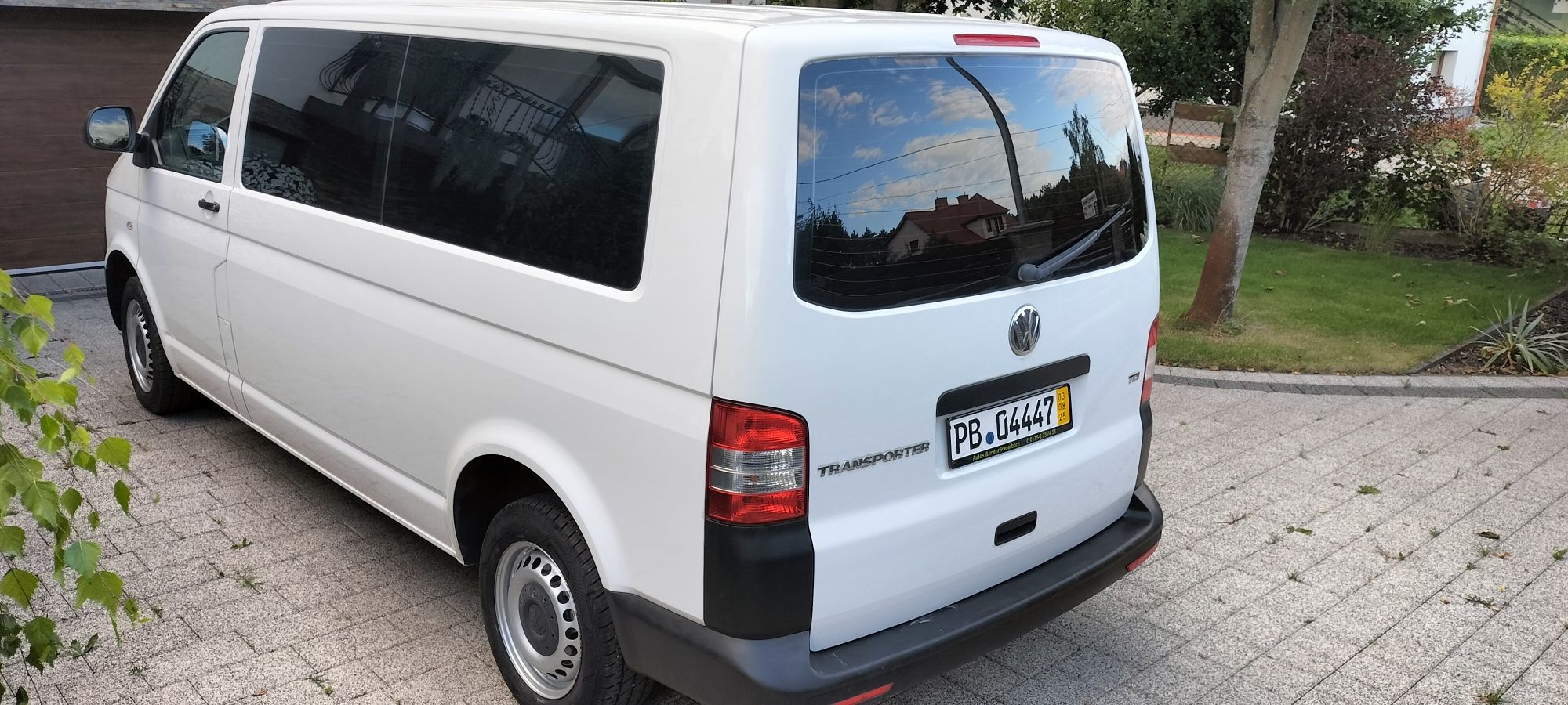Sprzedam VW transporter T5 long 2.0 TDI 140km