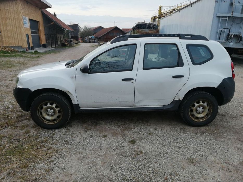 Бампер Dacia Duster I (1) 2010-2017 разборка дача дастер запчастини