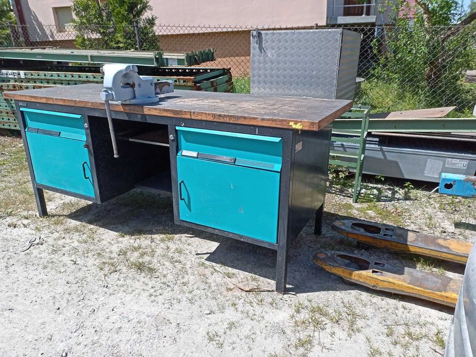 stół roboczy,stół warsztatowy,stół do garażu imadło
