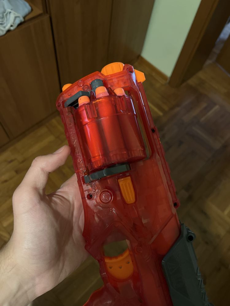 Nerf Strongarm zabawka