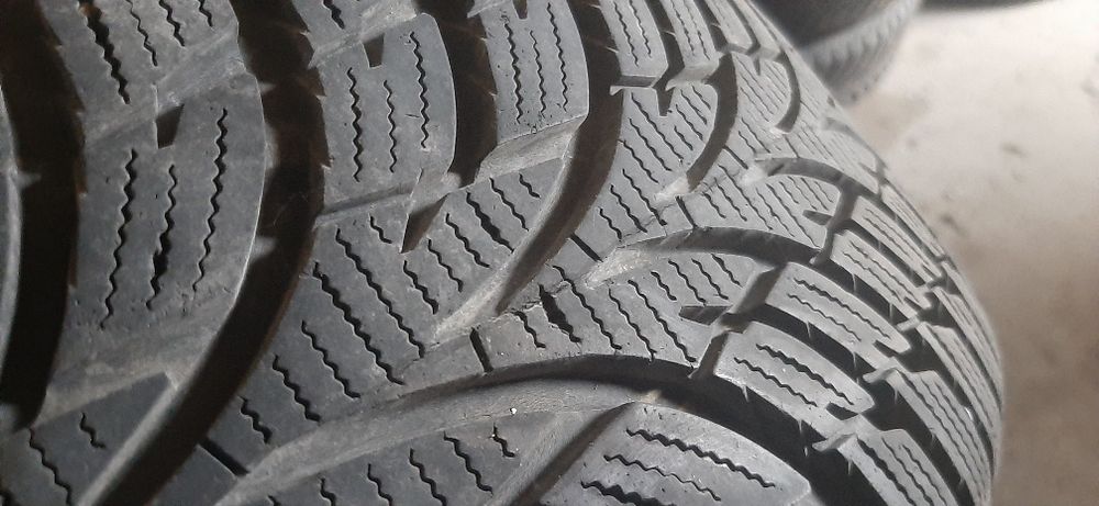 Kola z oponami nokian 195/55/16 opel corsa 40